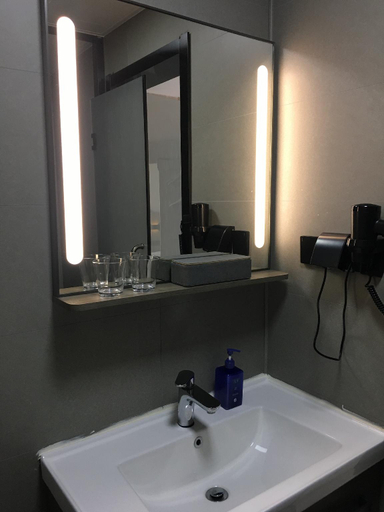 Bathroom 4, Hanting Hotel (Nanjing Xinjiekou Huaqiao Road), Nanjing