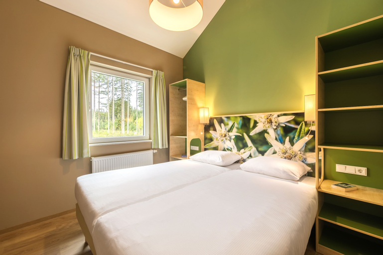 Bedroom 3, Center Parcs Bungalowpark Allgäu, Ravensburg