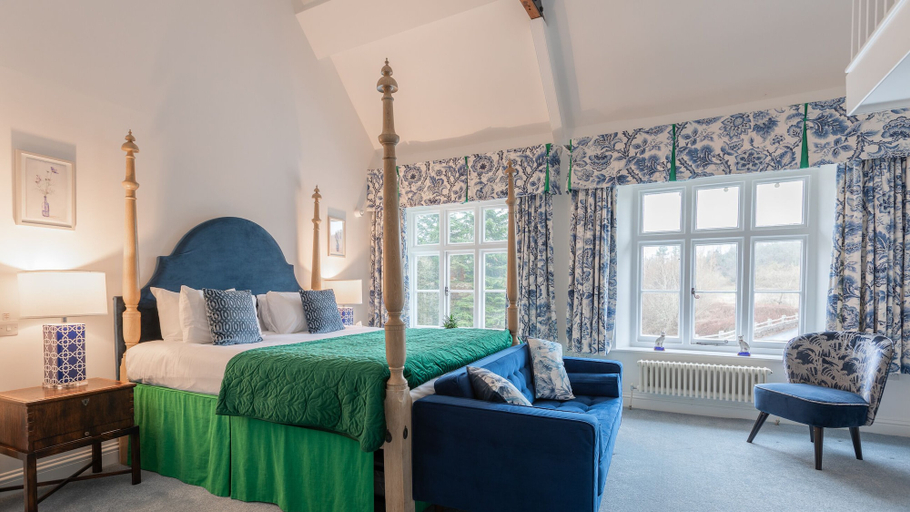 Bedroom 2, The Bell At Skenfrith, Monmouthshire