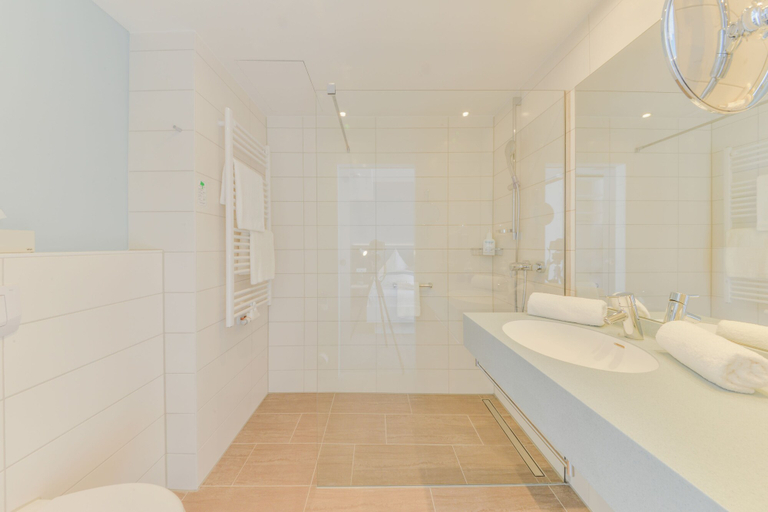 Bathroom 3, Ateckhotel, Esslingen