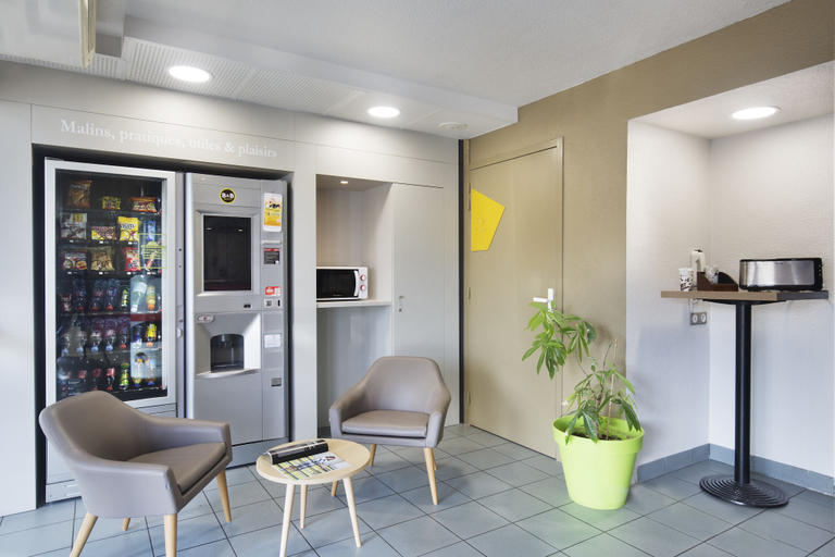 Others 5, B&B HOTEL Lyon Saint-Priest, Rhône