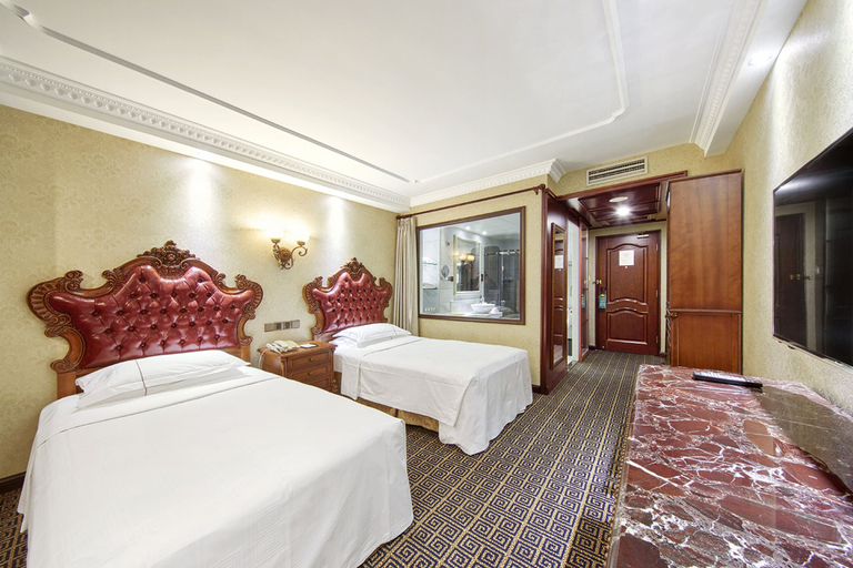 Bedroom 3, Grand Regency Hotel, Qingdao