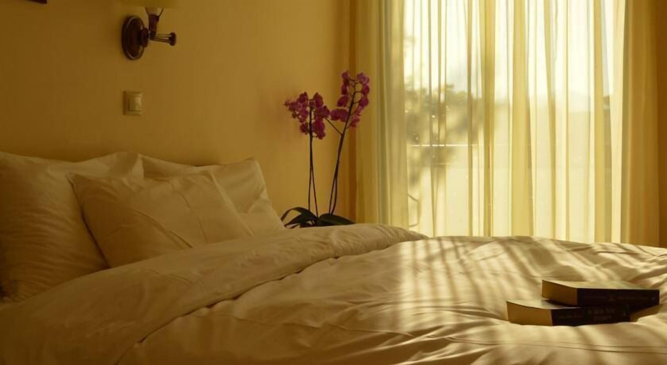 Bedroom 3, Alexakis Hotel & Spa, Central Greece