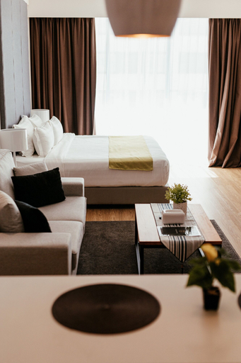 Bedroom 5, The Aru Hotel, Aru Suites by Ayuhouz, Kota Kinabalu