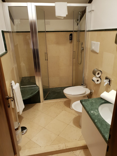 Bathroom 4, Relais Alberti, Venezia