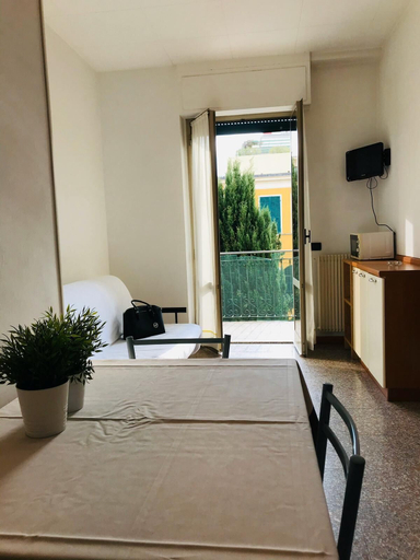 Bedroom 3, Residence Corallo, Savona