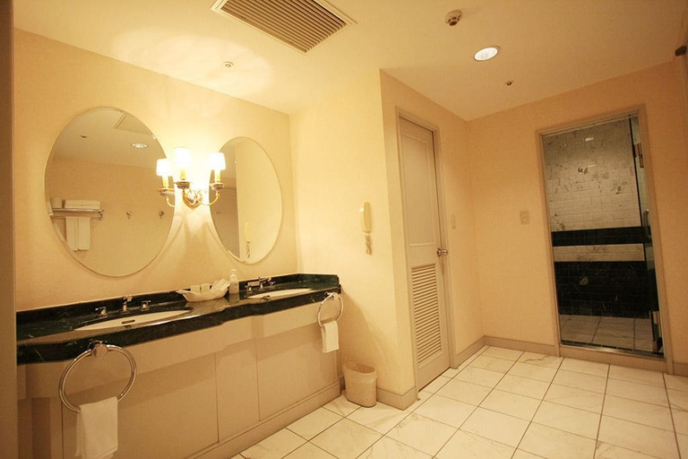 Bathroom 4, Sendai Hills Hotel, Sendai