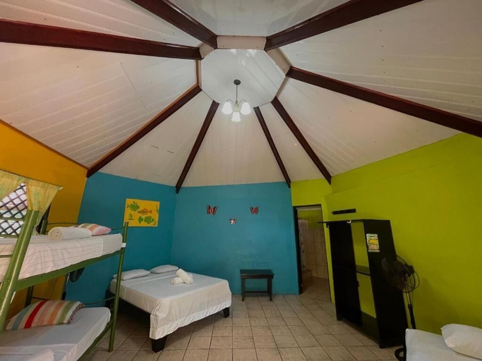 Bedroom 3, Hotel El Icaco Tortuguero, Pococí