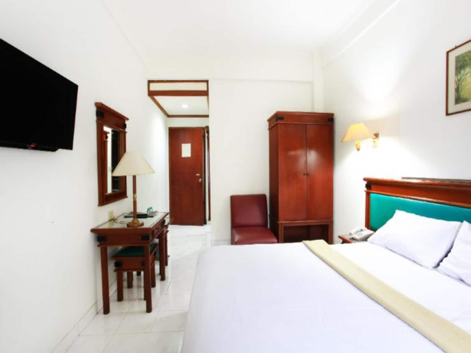 Bedroom 27