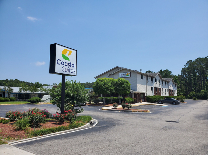 Exterior & Views 1, Coastal Inn & Suites - Wilmington, NC, New Hanover