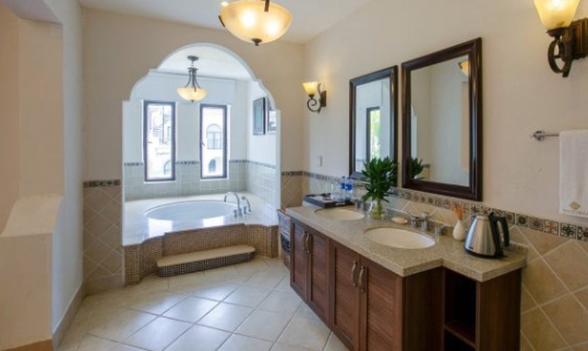 Bathroom 4, Victoria Hotel Huizhou, Huizhou