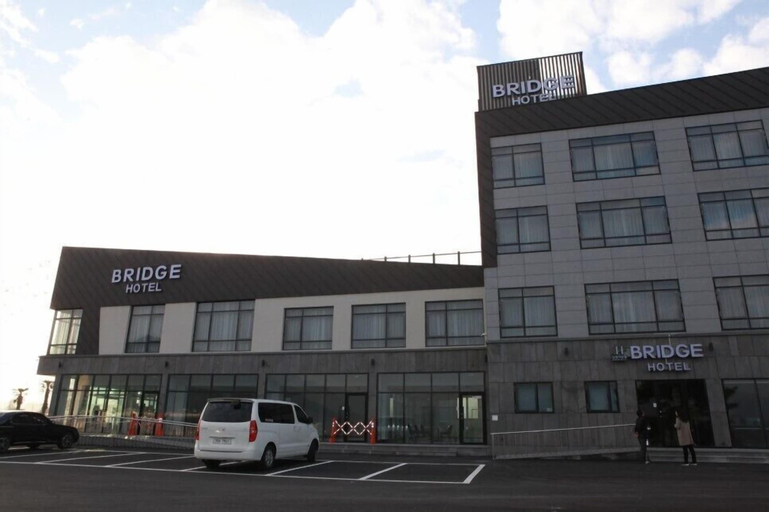 Tongyeong Bridge Hotel, Tongyeong