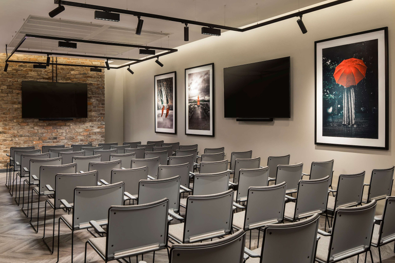 Business Facilities 4, Radisson RED Liverpool, Sefton