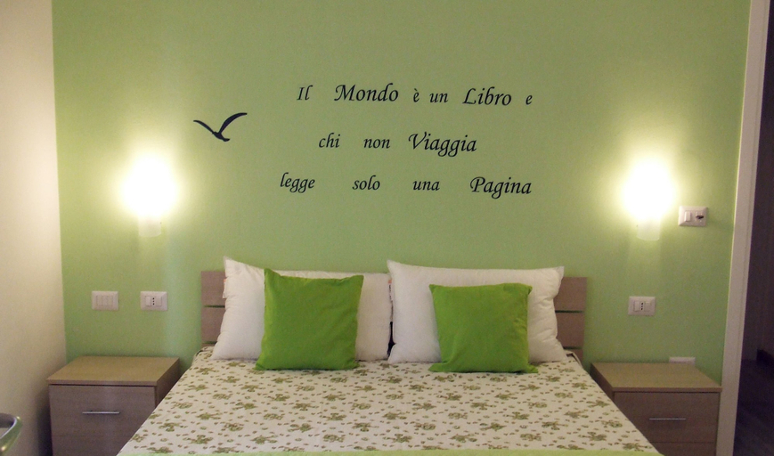 Bedroom 2, Leolù Guesthouse and breakfast, Sassari