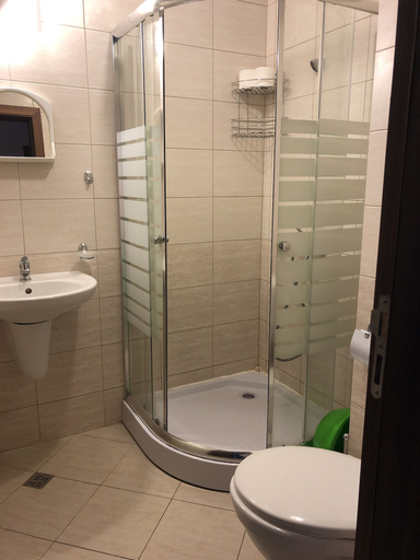 Bathroom 5, Palace Deluxe Hotel, Pomorie