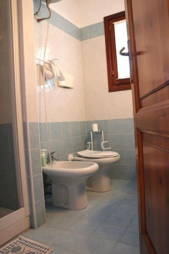 Bathroom 4, Villetta Sartori, Olbia-Tempio