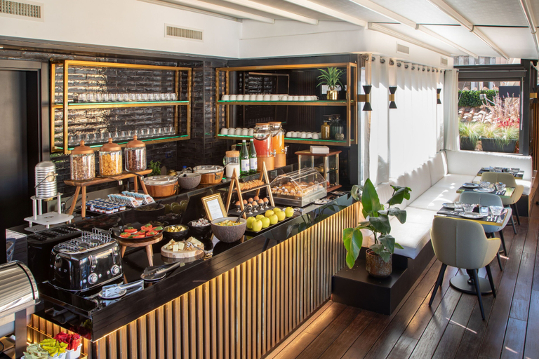 Food & Drinks 5, del Corso, Roma