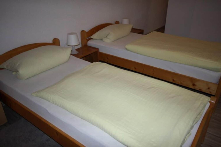 Bedroom 5, Gasthof Römer, Zollernalbkreis
