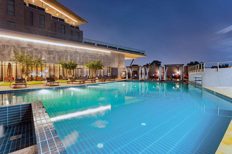 Sport & Beauty 3, Alisa Hotel Tema, Tema