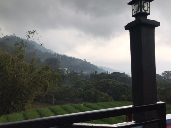 Others 4, Villa Bintang, Malang