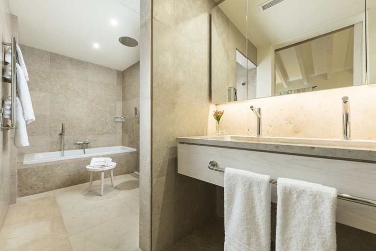 Bathroom 5, Hotel Sa Franquesa Nova, Baleares