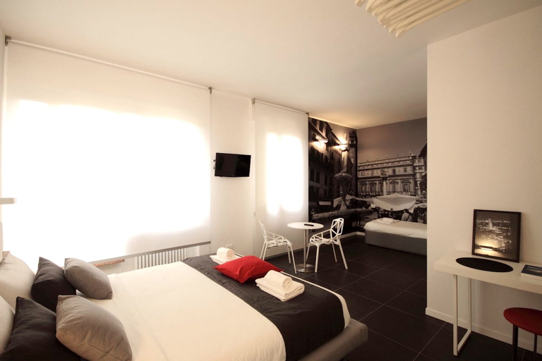 Bedroom 5, DiMoras House, Verona