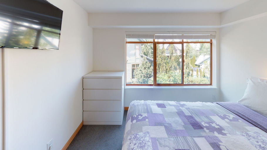 Bedroom 2, Stoney Creek Northstar-Whistler Premier, Squamish-Lillooet