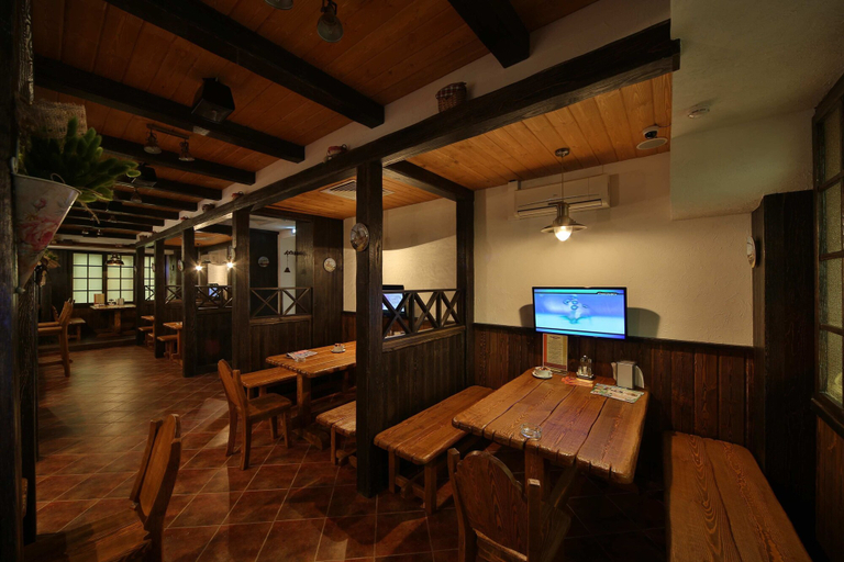 Food & Drinks 4, Hotel Sovremennik, Volzhskiy rayon