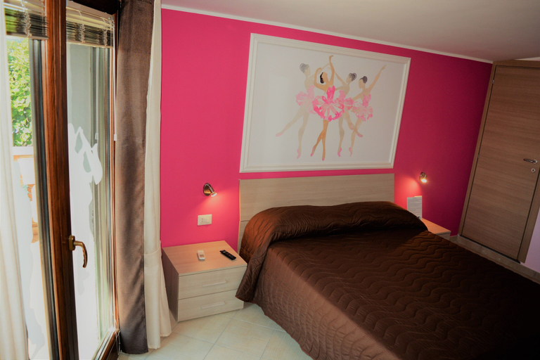 Bedroom 2, Artistico Relax B&B, Avellino