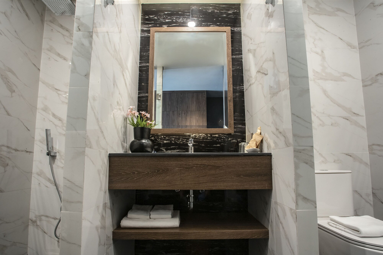 Bathroom 3, Spice House, Muang Chiang Mai