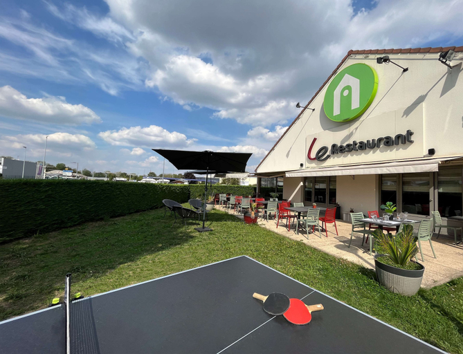 Exterior & Views 2, Campanile Villejust - ZA Courtaboeuf, Essonne