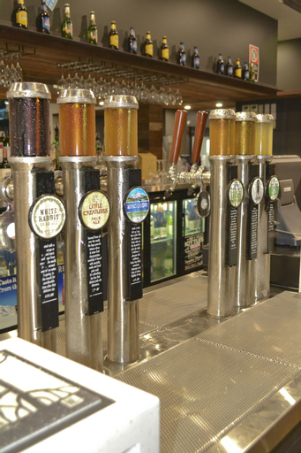Food & Drinks 5, Garden Hotel, Dubbo - Pt A