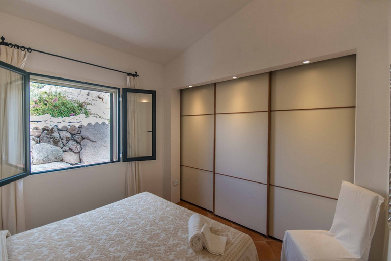 Room amenity, Mariu', Olbia-Tempio