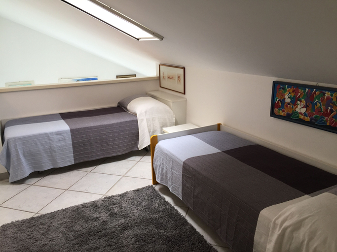 Room 2, Casa Azalea, Imperia