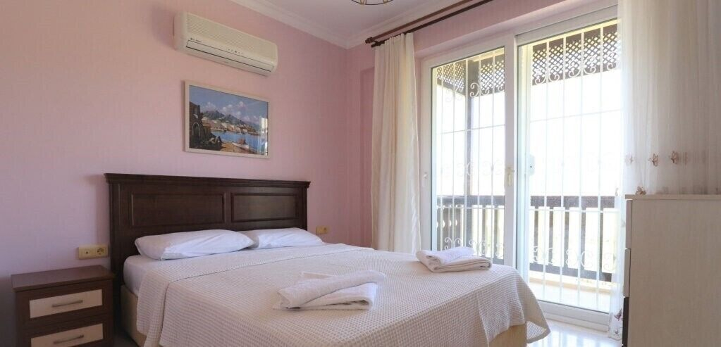 Room 3, Villa RN4C by JoyLettings, Fethiye