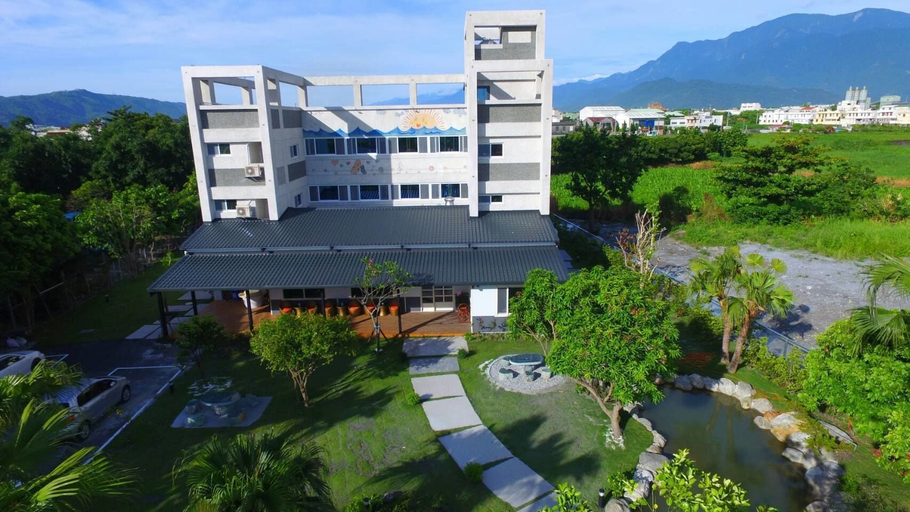 Exterior & Views 2, The Green Mile Field B&B, Hualien