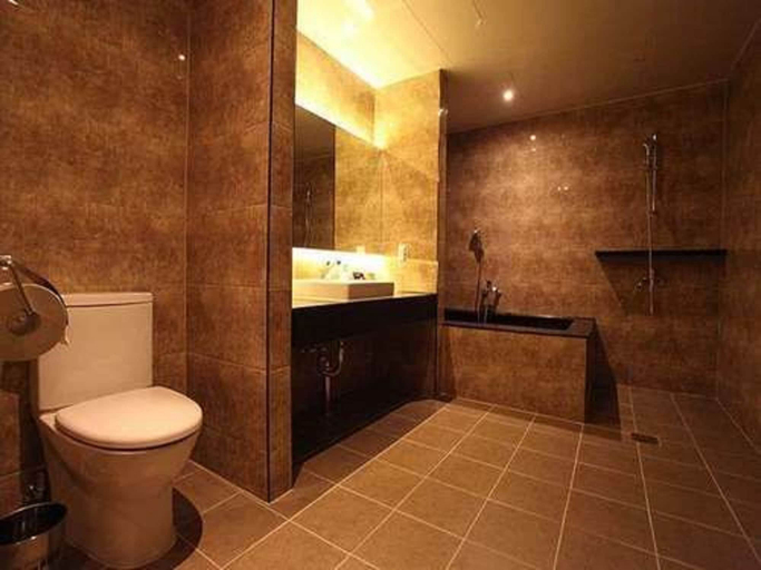 Bathroom 4, Designers Hotel The Rich, Goyang