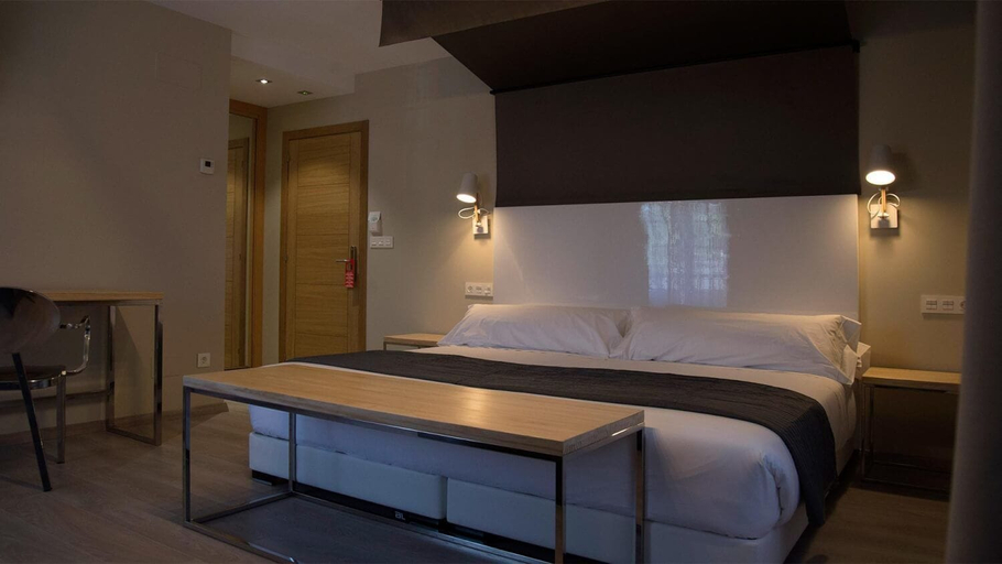 Bedroom 3, Lar de Donas, Lugo