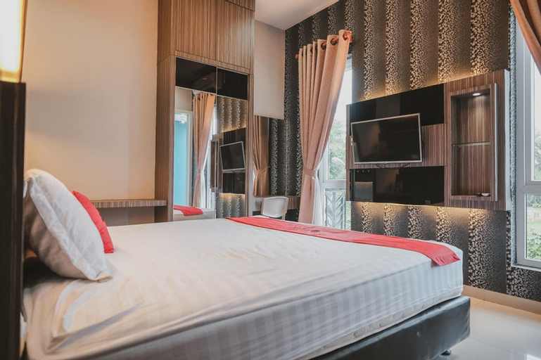 Bedroom 23