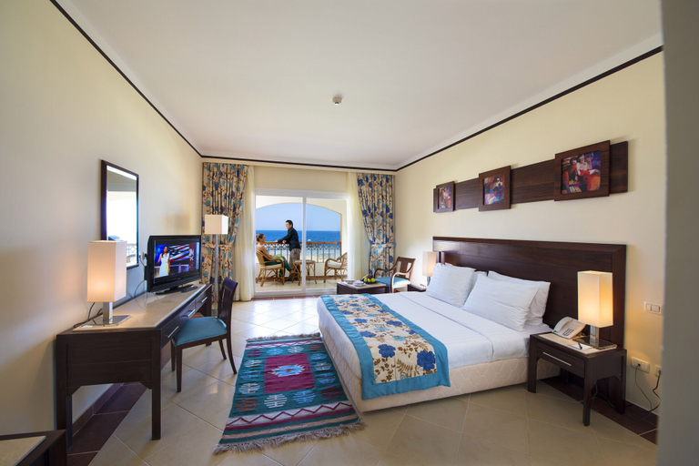 Bedroom 4, Concorde Moreen Beach Resort & Spa, Marsa 'Alam