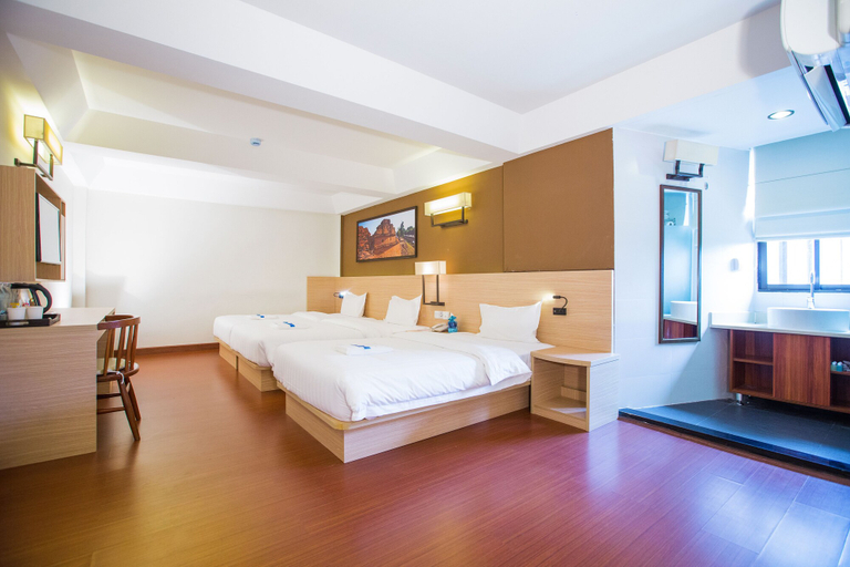 Bedroom 2, Chiang Roi 7 Days Inn, Muang Chiang Mai