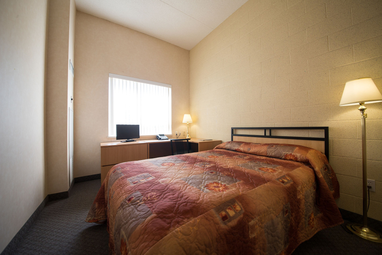 Bedroom 4, Residence & Conference Centre - Windsor, Essex