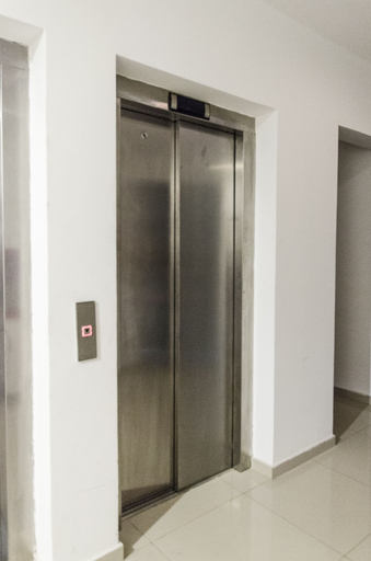 Others 5, Shopping del Sol Apartment, Asunción