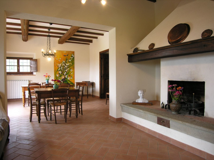 Others 5, Tenuta Monti, Florence