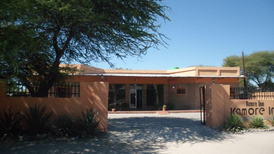 Exterior & Views 2, Kamore Guest Inn, Ngamiland West