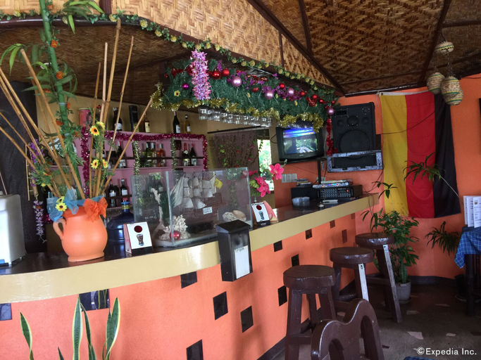 Food & Drinks 5, La Petra Beach Resort, Anda