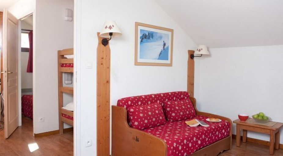 Bedroom 2, Madame Vacances Résidence La Crête du Berger, Hautes-Alpes