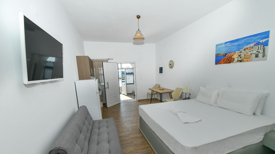 Bedroom 4, Thirassia Paradise Suites, South Aegean