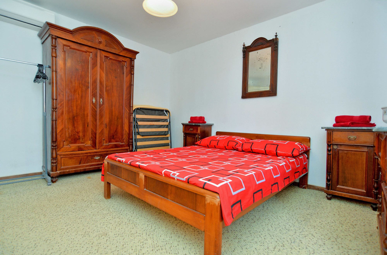 Bedroom 2, House 1378, Vodnjan