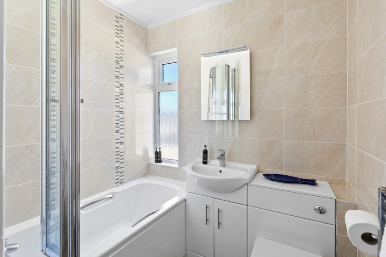 Bathroom 5, The Torcroft, Torbay
